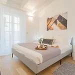 Palazzo Tatti By Rent 아파트