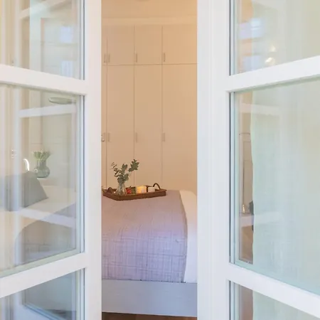 Palazzo Tatti By Rent Apartment Como