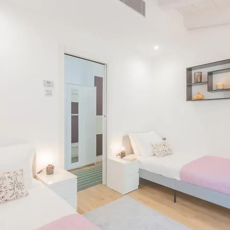 Palazzo Tatti Apartment *