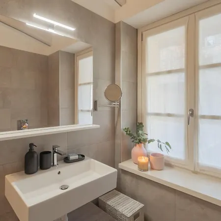 Apartment Palazzo Tatti Como