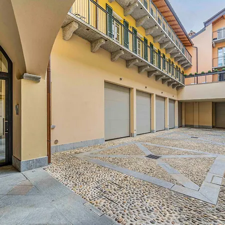 Palazzo Tatti *