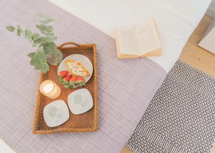 Palazzo Tatti By Rent Apartmán *