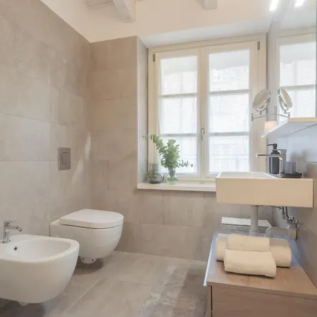 Palazzo Tatti By Rent Apartamento *